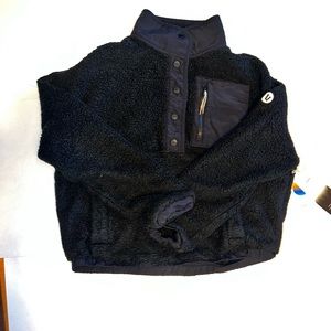 Cozy Sherpa Popover, Women's Sherpa Pullover size XS. Color is black